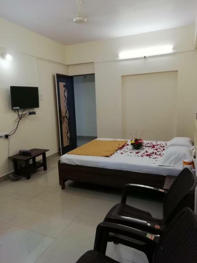 Maharaja Family Guest House Lonavala Exterior foto